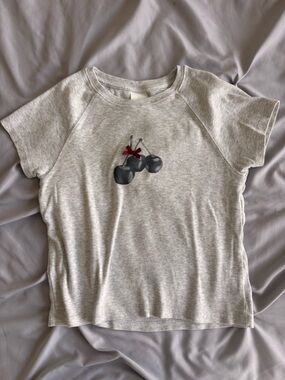 Zara Kids Grey Short Sleeve Tee Shirt with Cherries Size 13-14 years Girls